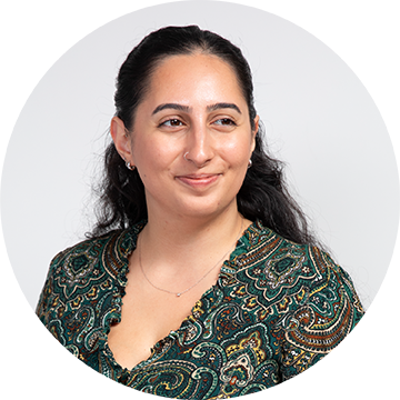 Headshot for Sue Aksu